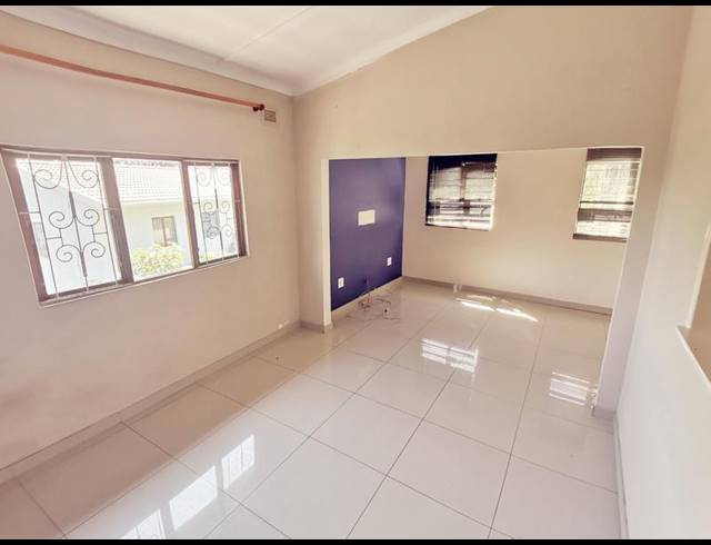 2 BEDROOM PROPERTY TO RENT IN RESERVOIR HILLS